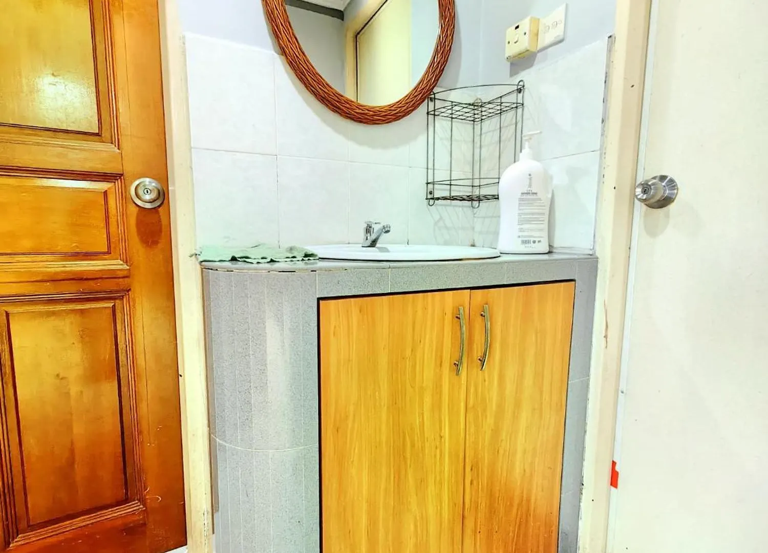 D1108 Larkin To Terminal Bus 3Mins Netflix By Stay Johor Bahru 0*,  Malaysia